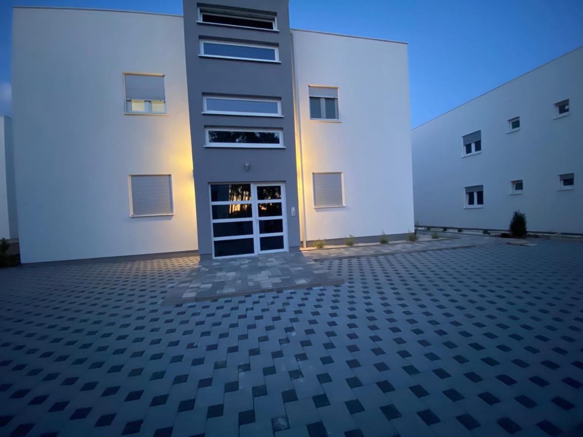 1Oak Rentals Vir Exterior foto